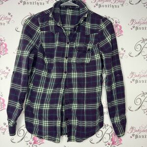 I 🩷 Ronson button up plaid shirt collared purple blue green white stripes